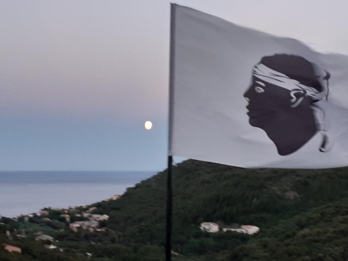 Cap Corse Uribellinu 1, Petit Dejeuner Partine Екстериор снимка