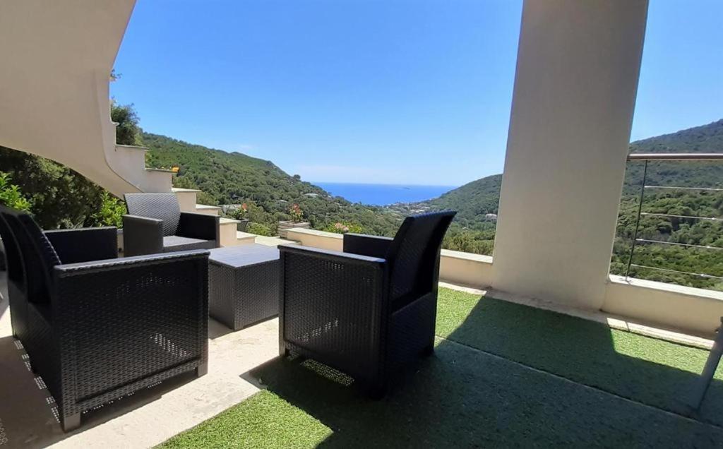 Cap Corse Uribellinu 1, Petit Dejeuner Partine Екстериор снимка